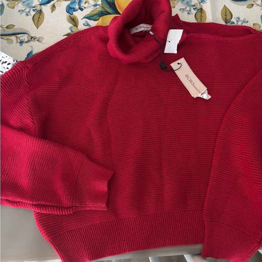 BCBGeneration Women's Red crop Turtleneck Sweater with slit on shoulder xs nwt - Picture 4 of 6